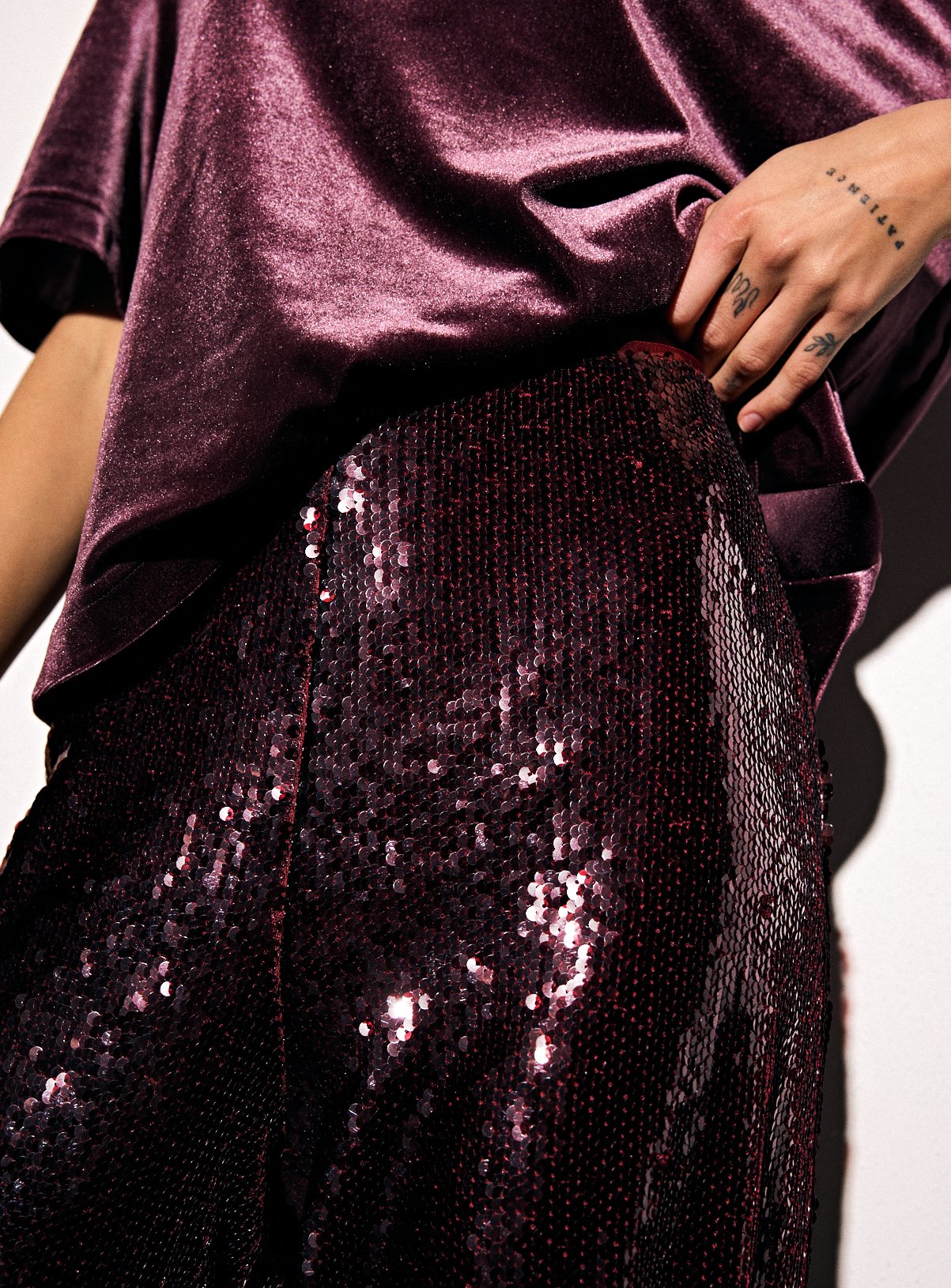 Burgundy Sequin Embellished Wide Tailored Trousers  12L - Image 3 thumbnail